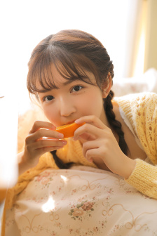 年轻女教师2
